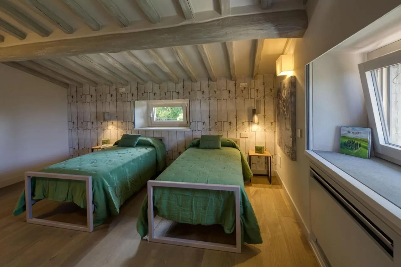 Mom'S Villa