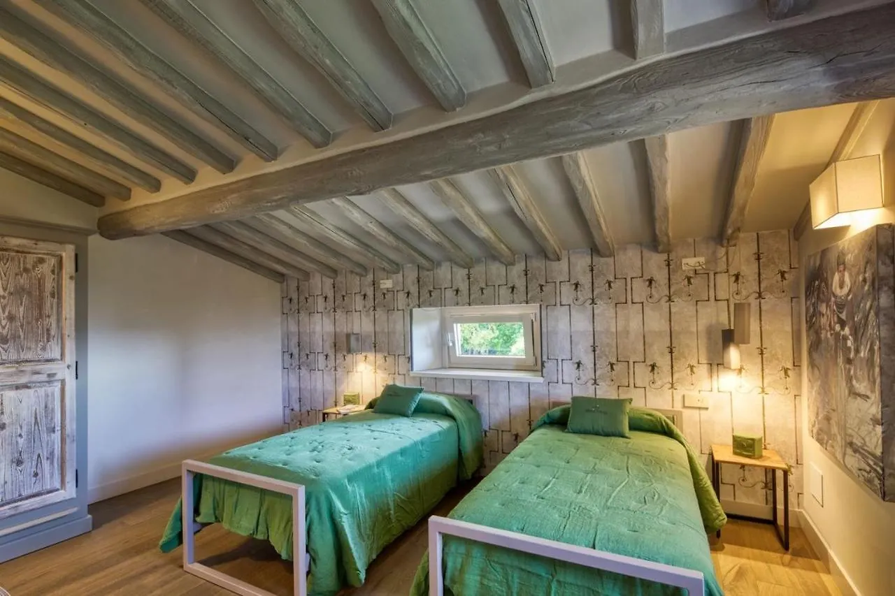 Bed & Breakfast Mom'S Villa Italy