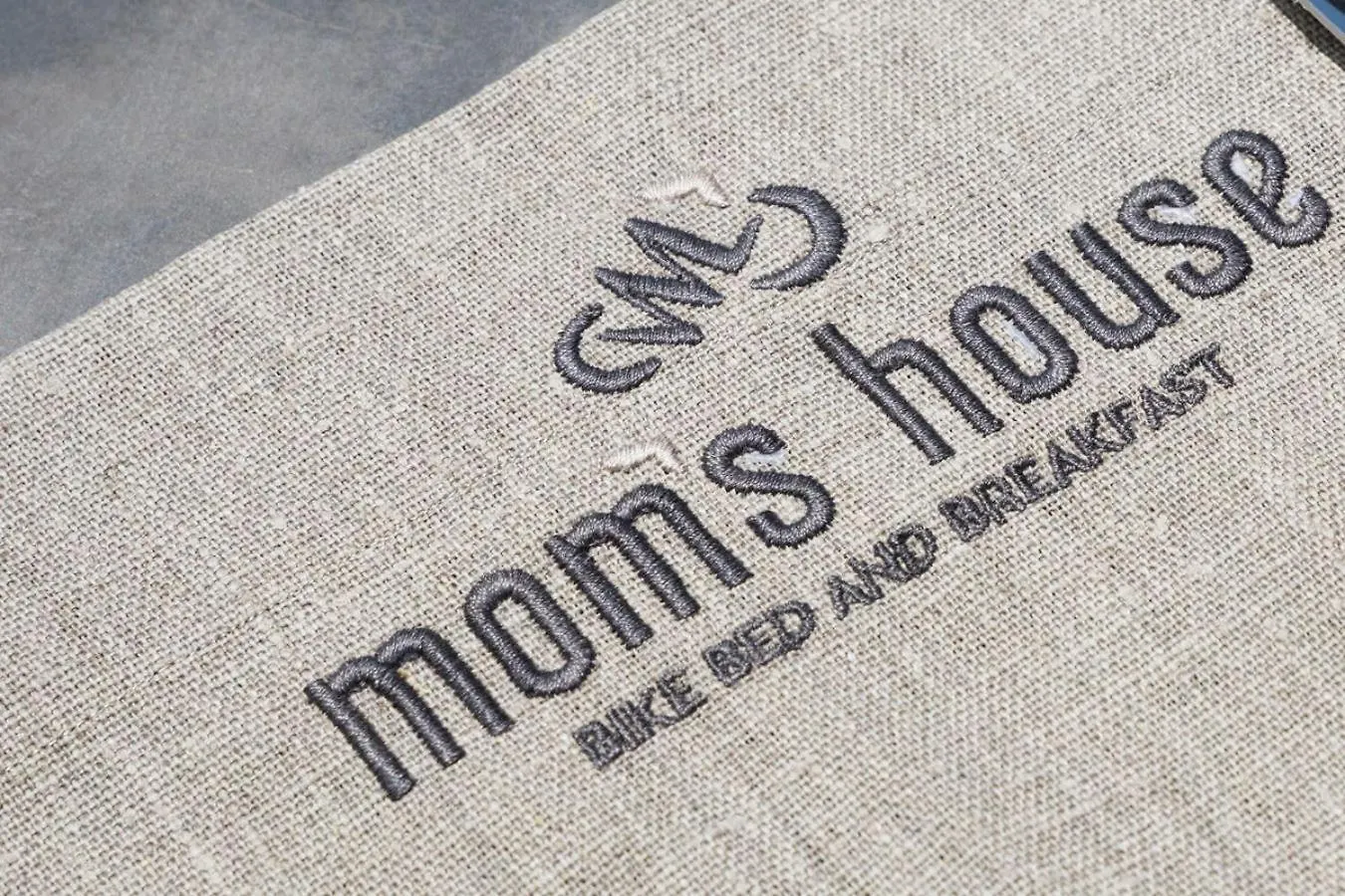 Bed & Breakfast Mom'S Villa